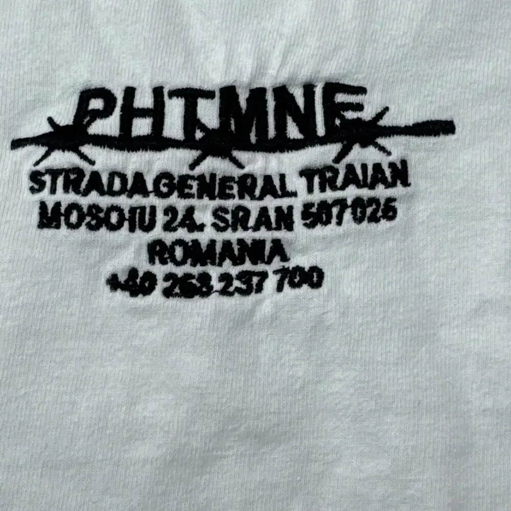 PHTMNE Shirt Mens Medium White In The Mirror Vampire Horror Streetwear Tee